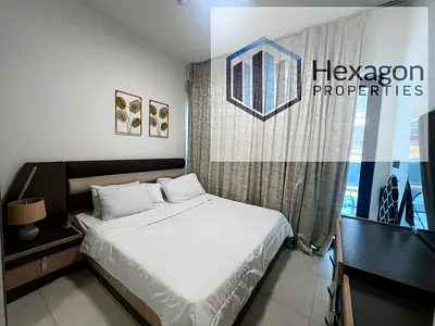 Fully Furnished , Luxurious Apartment , Prime Location , Ready To Move In.
