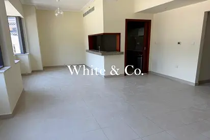 ONE BEDROOM | GREAT PRICE | UNFURNISHED