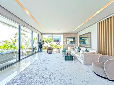 Private Beachfront Villa |Luxury Signature Frond