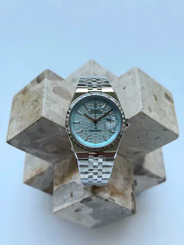 Rolex land Dweller 40