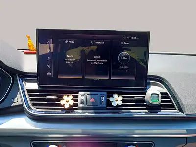 صورة مصغرة 10 لـ 2023 AUDI Q5