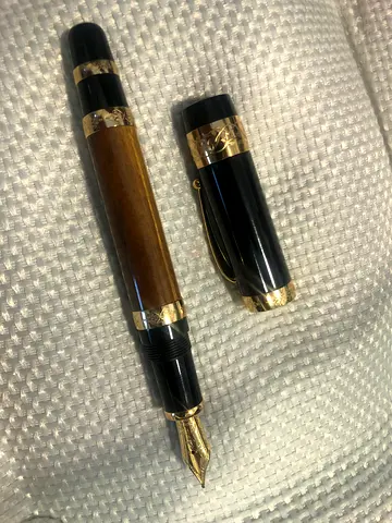 Montblanc François I Limited Edition Fountain Pen (1524/4810
