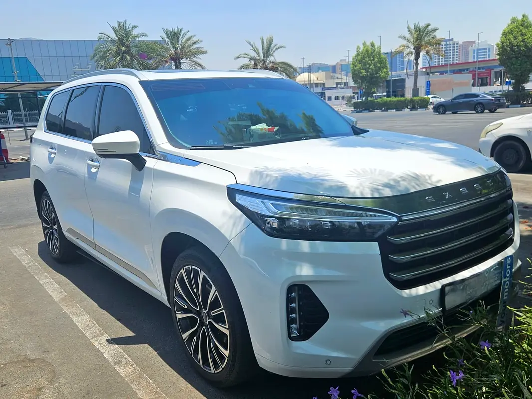 Exeed VX 2024 — photo 1 of 17
