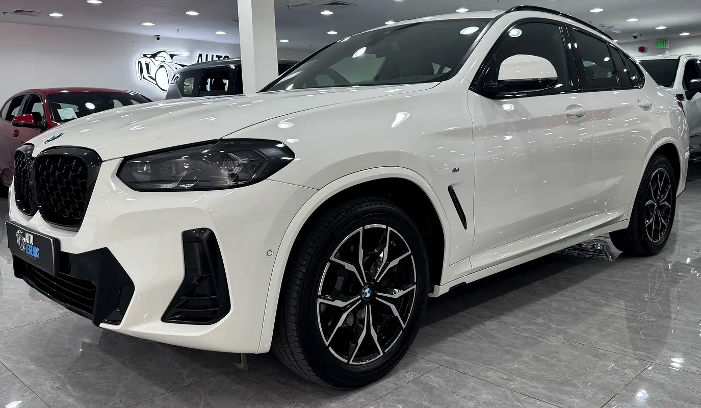 BMW X4 2022 — photo 1 of 16