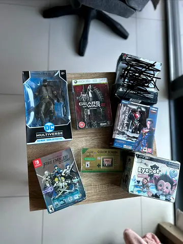 Mixed Figurines  games bundle - Collectors Item(New condition)