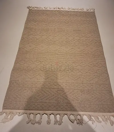 Branded Like new 2 Carpets