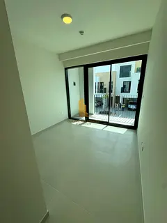 Single Row | Brand New | Classic 3 Bedrooms