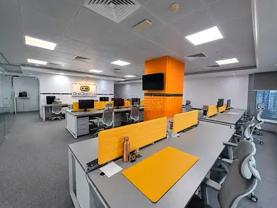 Exclusive Office | High Floor | Vacant Noe