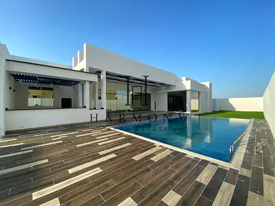 Prestigious NEW Modernity l Understated Refinement l Quiet Luxury l Soaring Ceilings l Natural Tones l All the Comforts