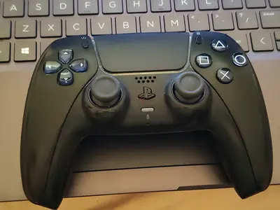 Used Sony PS5 DualSense Controller (Black) - Good Working Condition