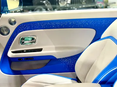 2025 ROLLS-ROYCE SPECTRE — миниатюра 11