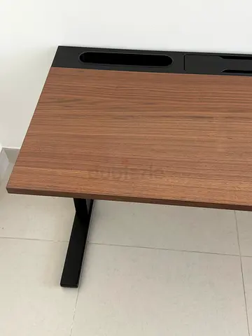 IKEA MITTZON DESK 120x60 cm