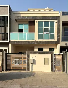 First-time occupancy | Excellent size | High-end custom finishing | Flexible payment terms | Prime l