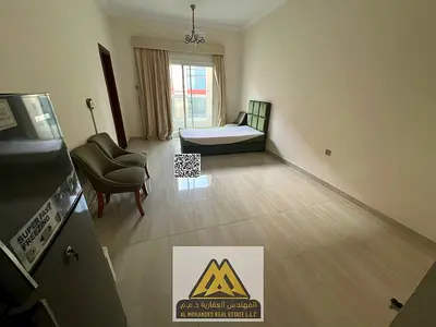 استوديو لقطة في الجرف 2 – مفروش بالكامل مع إنترنت وبلكونة