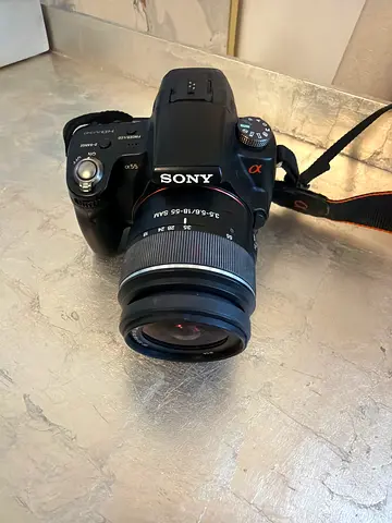 Sony Alpha DSLR with 18-55mm Lens - Good Working Condition