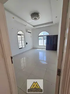 The villa is located in a quiet yet lively area, covering 5,000 square feet. It has 6 comfortably si