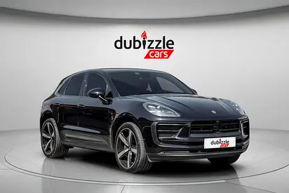 2022 Porsche MACAN photo 1