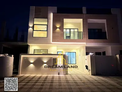 شامل رسوم التسجيل بسعر مغرى جدا على الشارع الرئيسي جاهزة للسكن في أرقى مناطق عجمان تملك حر للبيع: فيلا فاخرة من طابقين ف عجمان