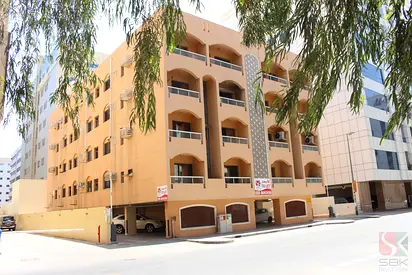 One Month Rent Free-Studio Flat Available