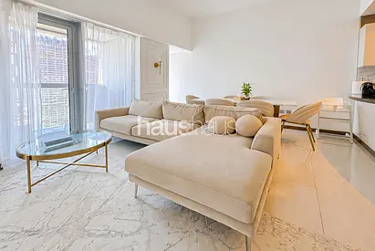 Upgraded | Stylish 2 bed | Large Modern Layout