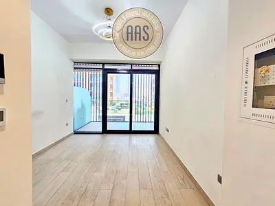 Branded ultra modern spacious ac and amenities free