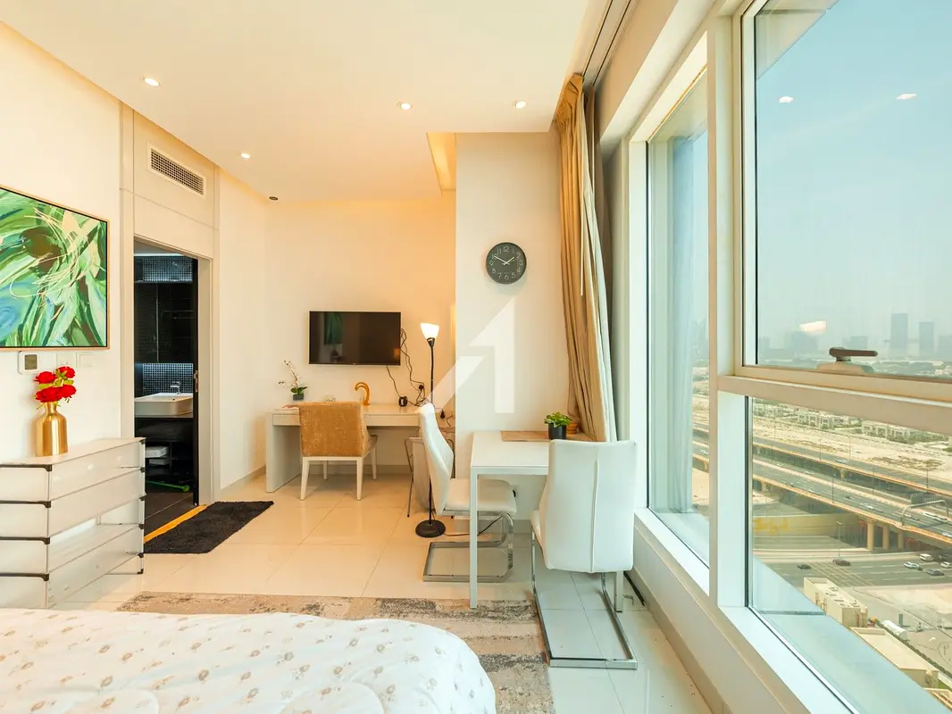 Exclusive | Fully Furnished Studio | Vacant