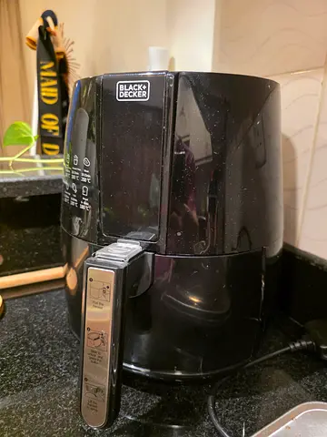 Black  Decker Compact Air Fryer - Good Working Condition