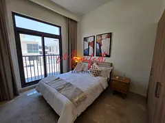 Single Row | Spacious | Corner Unit