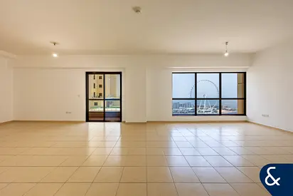 Penthouse | 3,022 sqft | Panoramic Sea Views