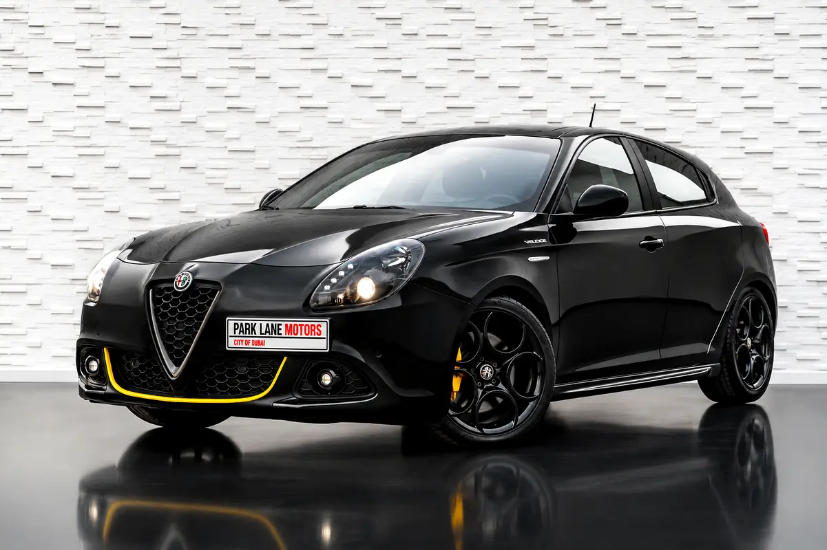 Alfa Romeo GIULIETTA 2020 — photo 1 of 20