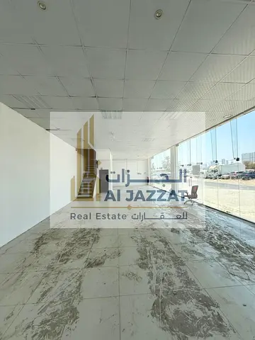 Showroom for rent in Industrial Area 1, Sharjah