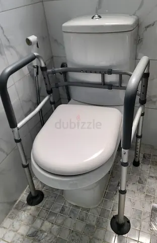 Adjustable  Foldable Toilet Safety Frame with Handles