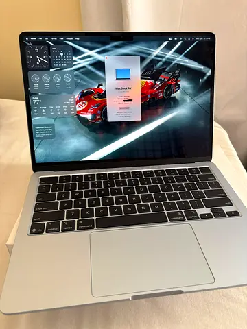 💻 MacBook Air M4 – Pre-owned / Like New Condition