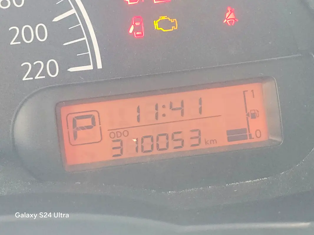 Nissan Sunny 2020 — photo 1 of 14