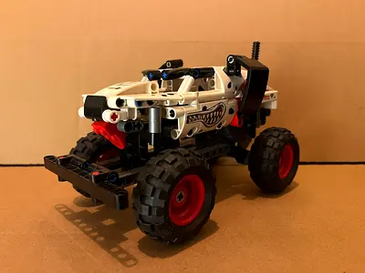 LEGO Technic Monster Jam Monster Mutt Dalmatian used set