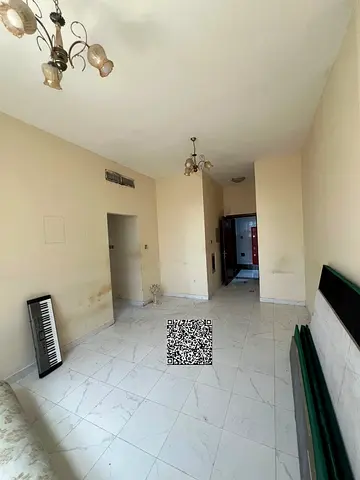 For annual rent in Ajman, in the Al Nuaimia 1 area, in a prime and convenient location right on Kuwait Street. The apartment consists of a bedroom and
