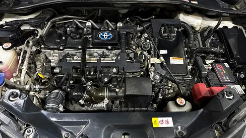 صورة 13 لـ 2023 Toyota C-HR