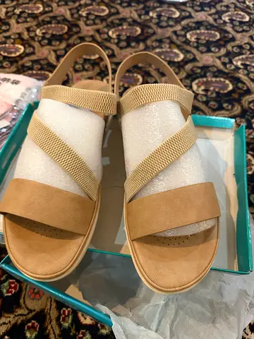 Beige Womens Wedge Sandals — Size 41-41/5