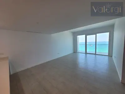 شقة بغرفتي نوم على الواجهة البحرية | La Vie JBR | إطلالة كاملة على البحر