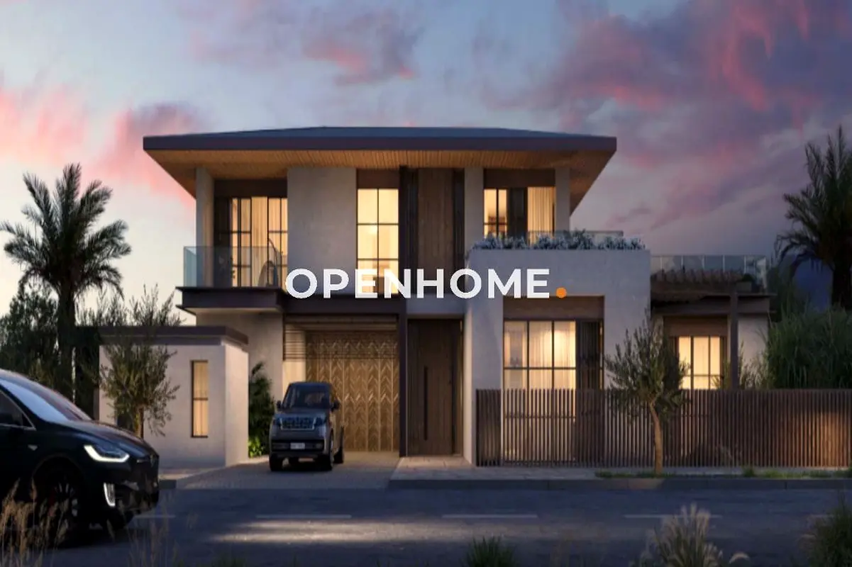 Prestigious 6BR Villa | Vibrant Community | Prime Location