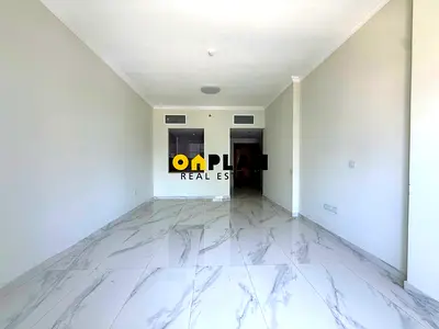 Prime‑View 2BR Modern | Road + Community Views I Ideal for Investors