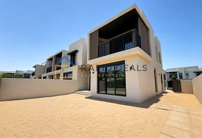 Corner Unit | 4BR+M Type B Townhouse | On the Park