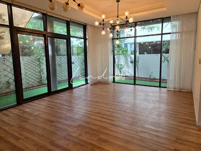3BR Townhouse | Unfurnished | 2 Parking Slot