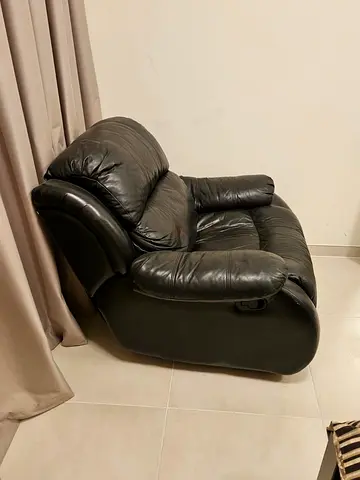 Black Leather Recliner Armchair - Comfortable Used Condition