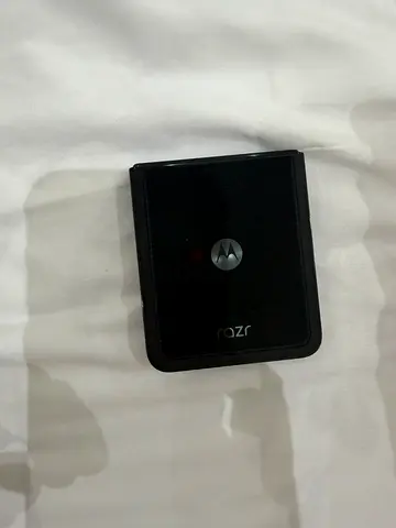 Motorola razer 60 ultra