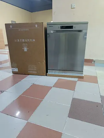 Samsung brand 3 Racks Dishwasher lastest model