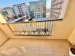 No Commission/ 3 Bhk Presious with Balcony and Parking