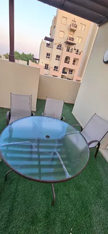 Outdoor table and chairs