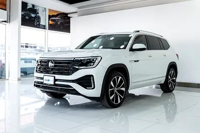 VOLKSWAGEN WARRANTY JAN 2027 / UNLIMITED KMS | GCC | R-LINE 2.0L | AED 2,667 PM