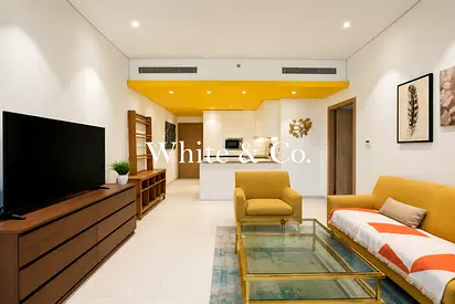 Vacant & Furnished | Prime Layout